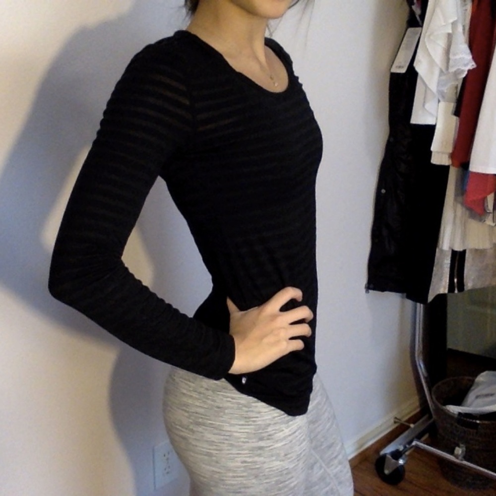 Fabletics Thin Long Sleeve